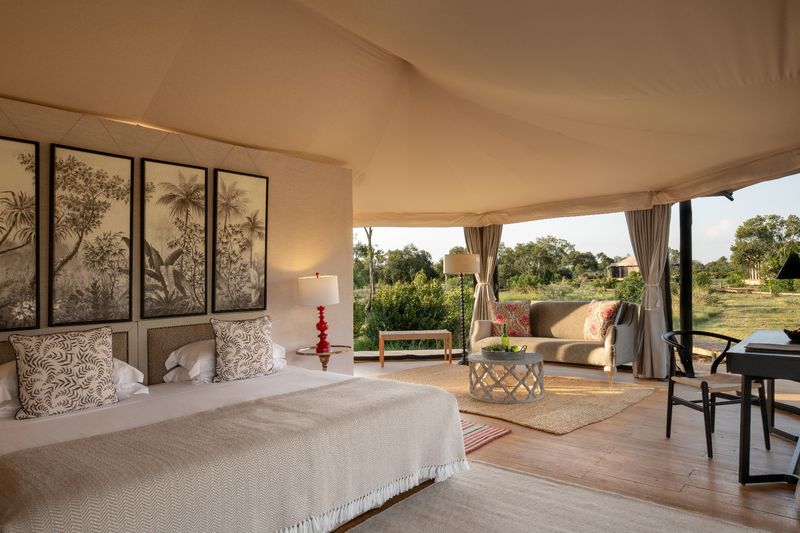 Honeymoons & Romance